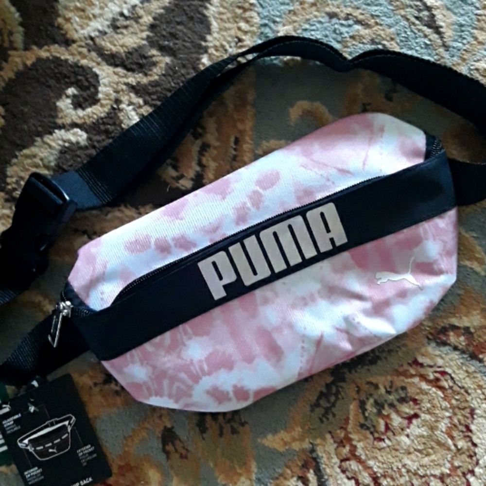 2x*Host Pick*Puma Rhythm fanny pack